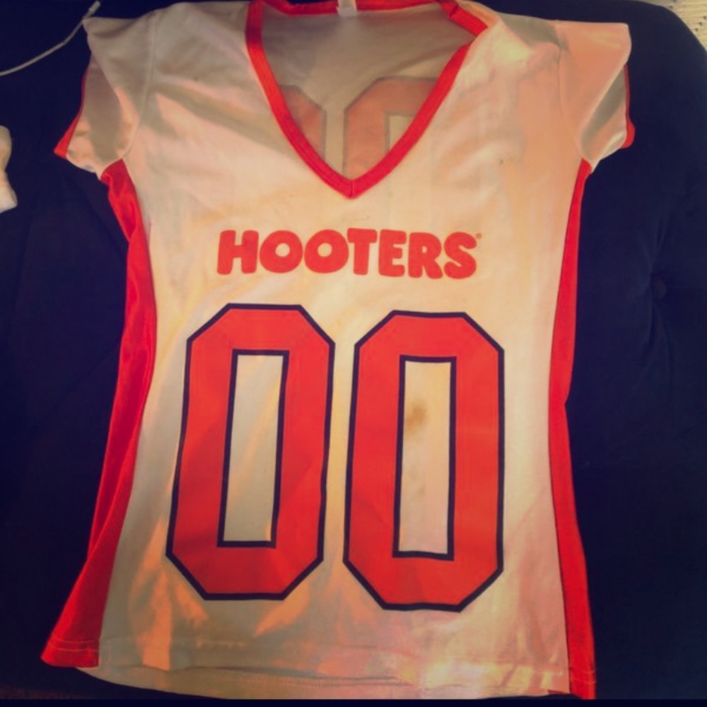 HOOTERS Jersey